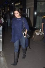 Alia Bhatt snapped at the airport as they return after New year in Mumbai on 1st Jan 2014